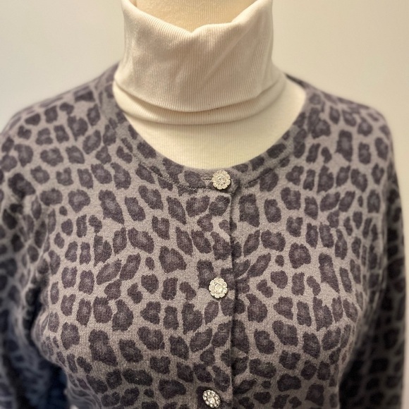 𝅺ANIMAL print Cardigan by Laura Ashley - Picture 3 of 7